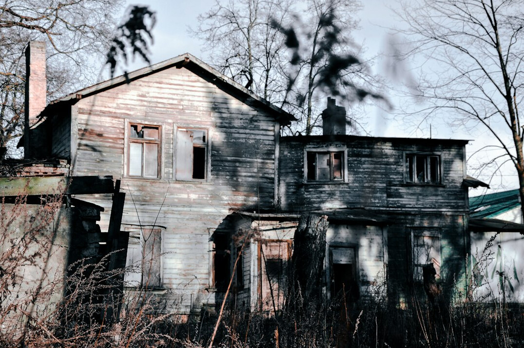 old abandoned house